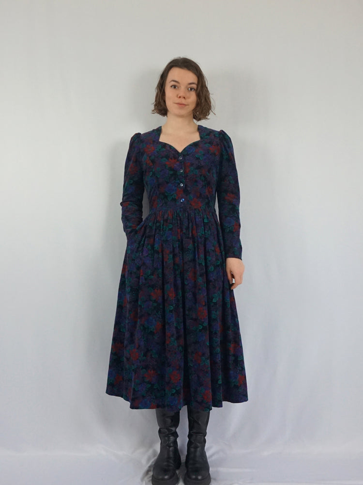 Vivien Smith Corduroy Dress - S