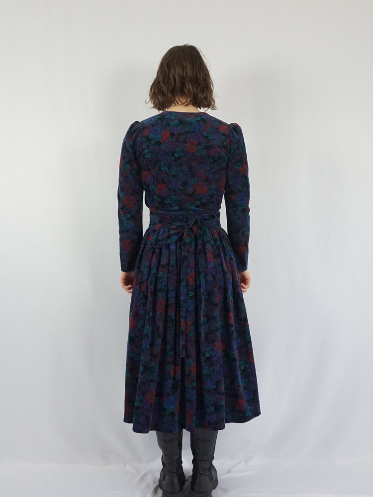 Vivien Smith Corduroy Dress - S