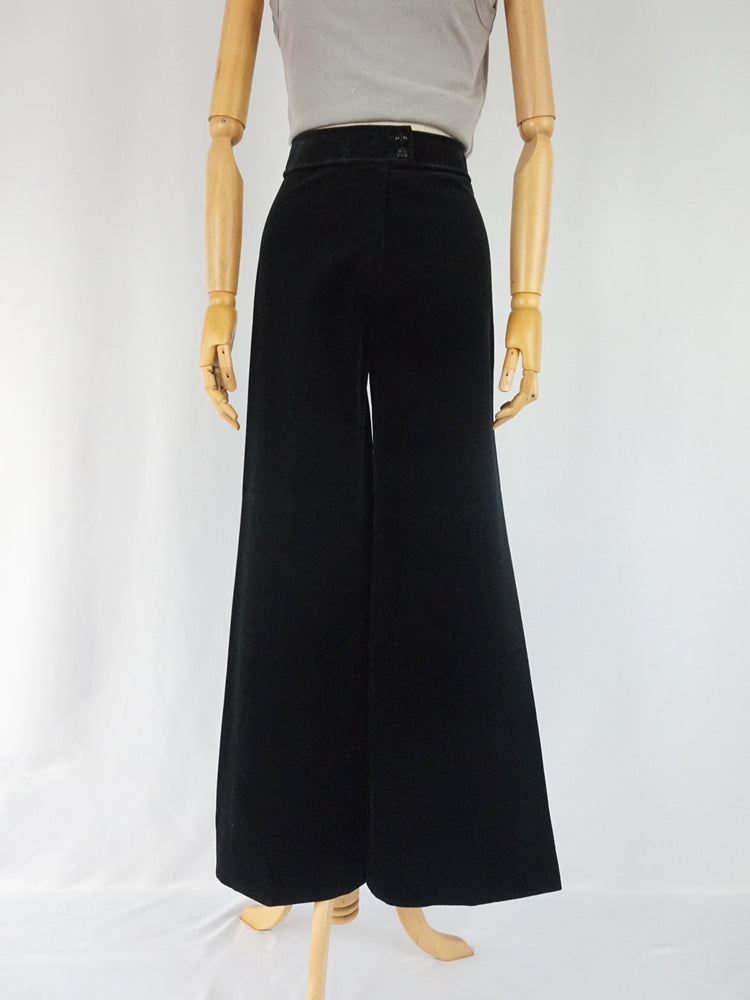 Black Velvet 70s Flares - 25"