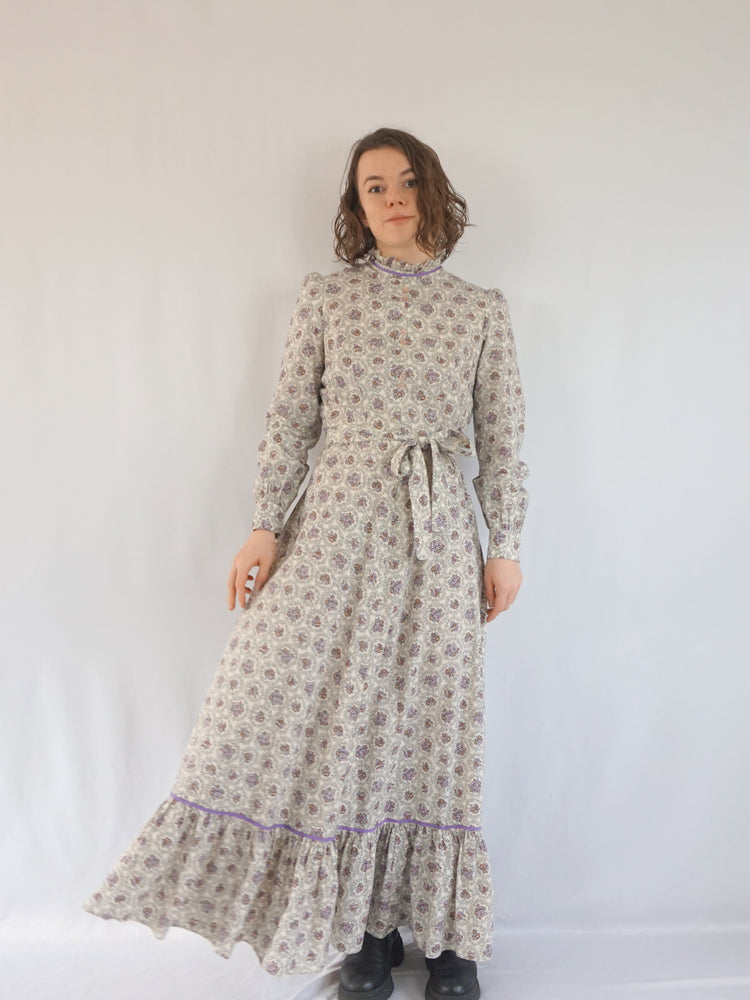 English Lady Prairie Dress - M