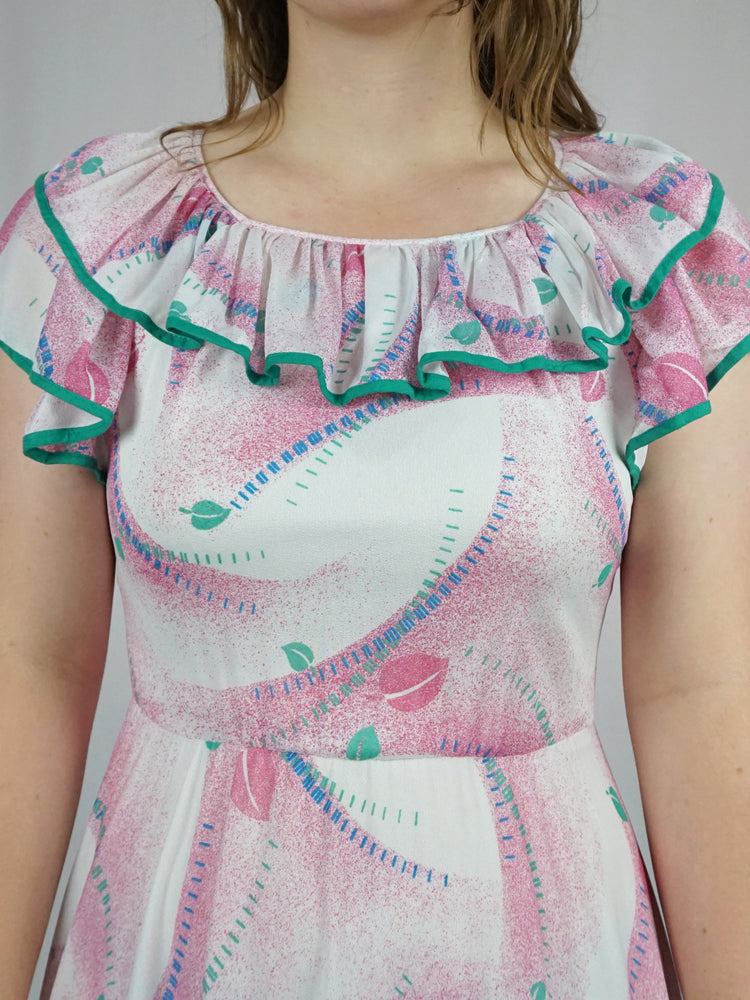 Leaf Patterned Maxi Dress - M