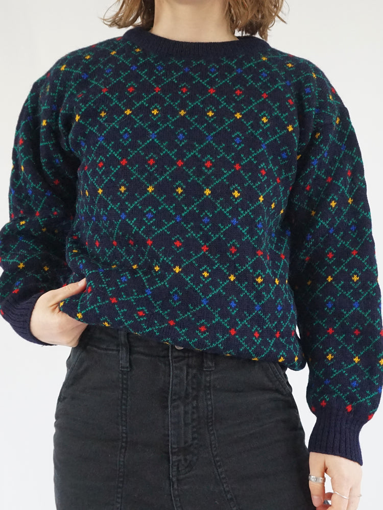 Geometric Floral Patterned Jumper - M