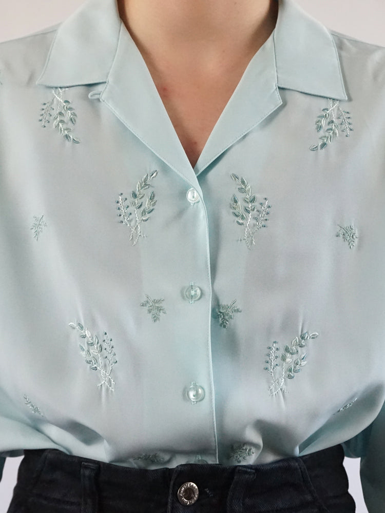 Floral Embroidered Shirt - XL