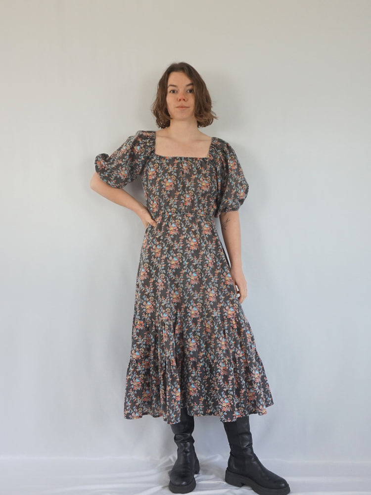 Floral Tiered Midi Dress - S
