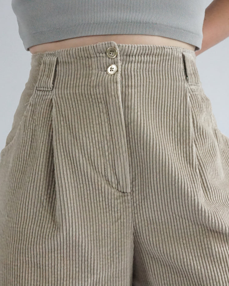 Chunky Corduroy Shorts - 29"