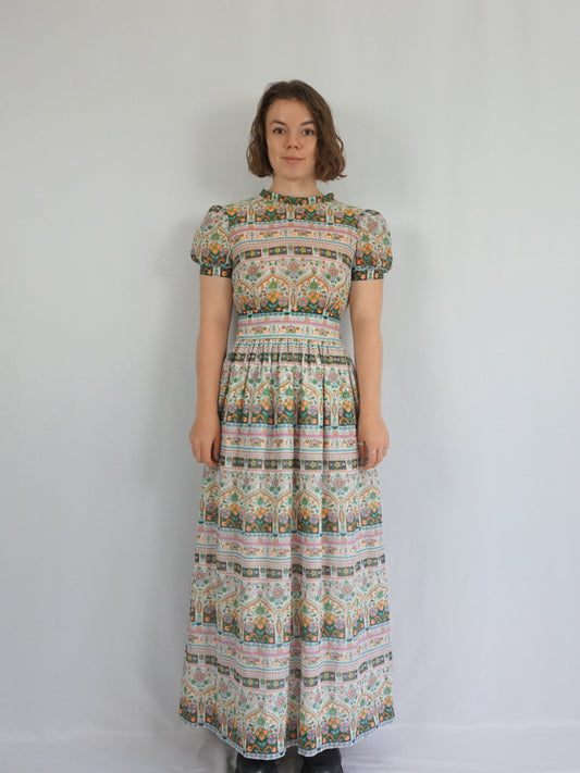 English Lady Colourful Floral Maxi Dress - S