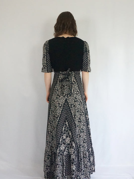 Black and White Cotton Maxi Dress - S