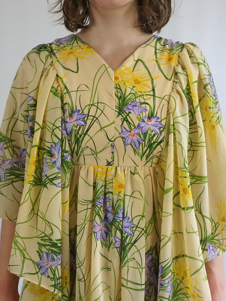 Pastel Yellow Angel Sleeve Dress - S