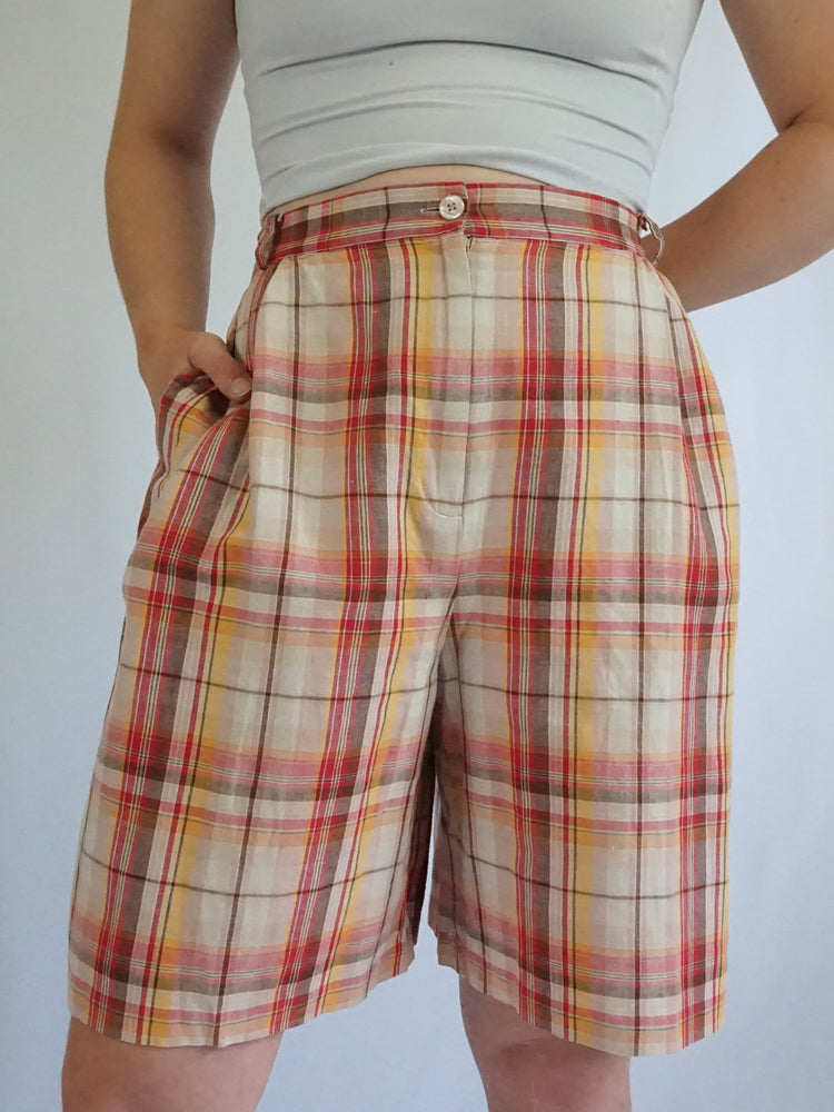 Laura Ashley Linen Shorts - 32"