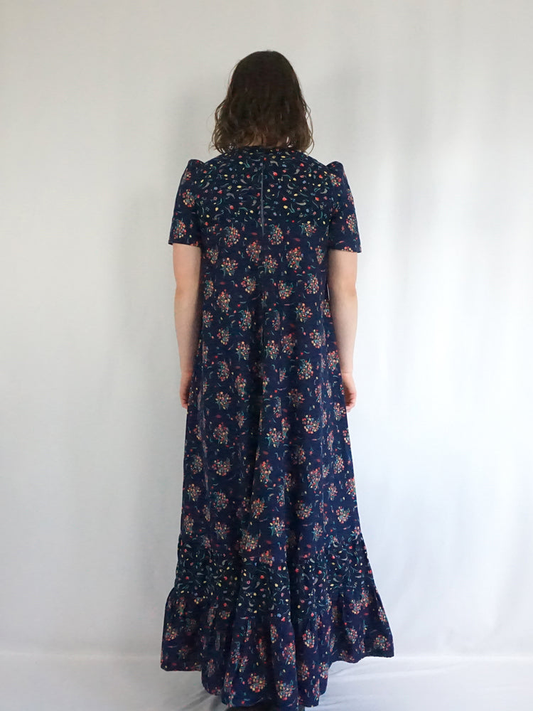Smock Style Ditsy Floral Dress - S