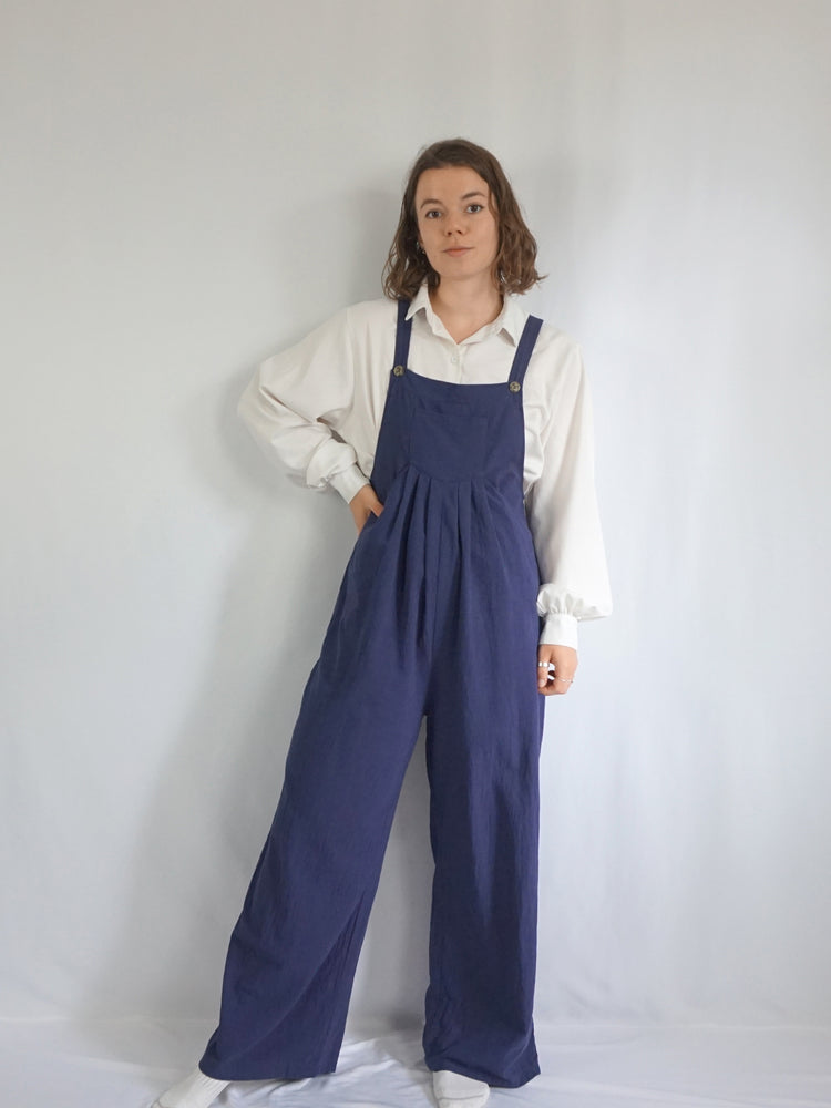 Casual Navy Jumpsuit - M