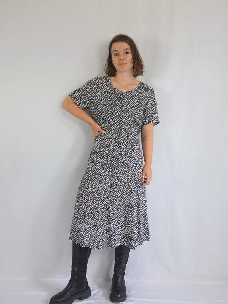 Ditsy Floral Casual Dress - XL