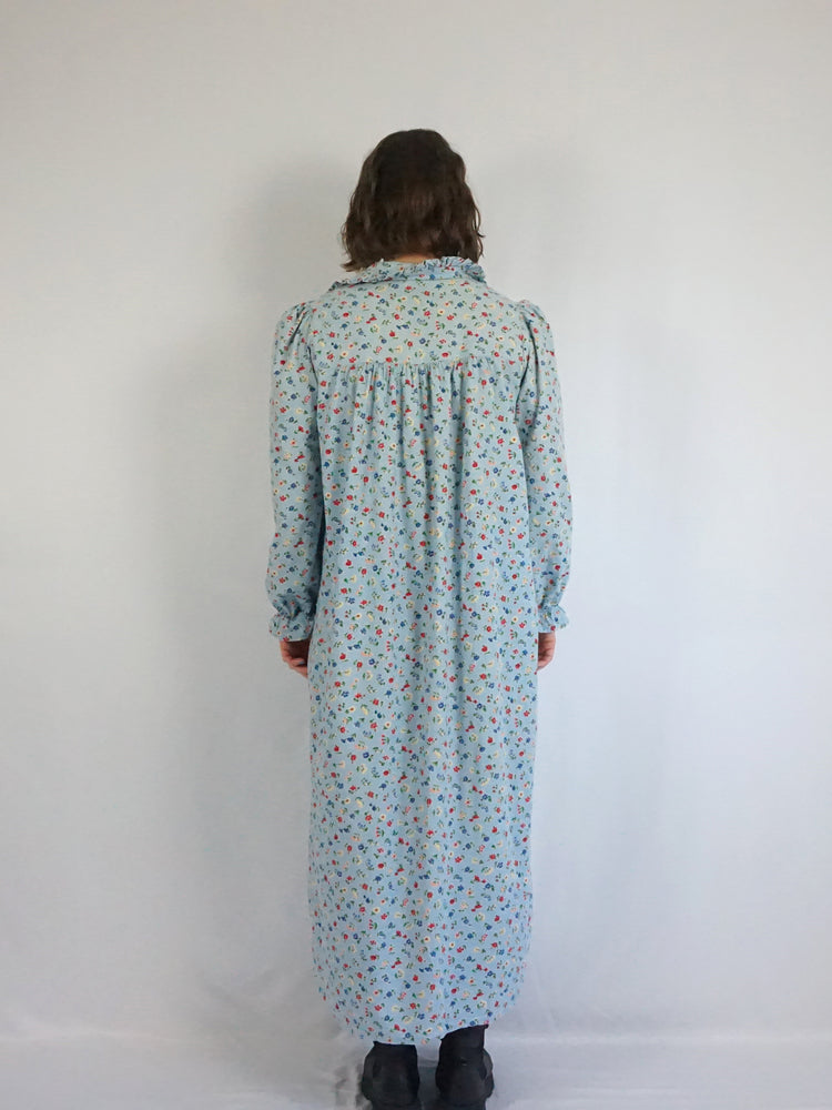 Light Blue Ditsy Floral Dress - M/L