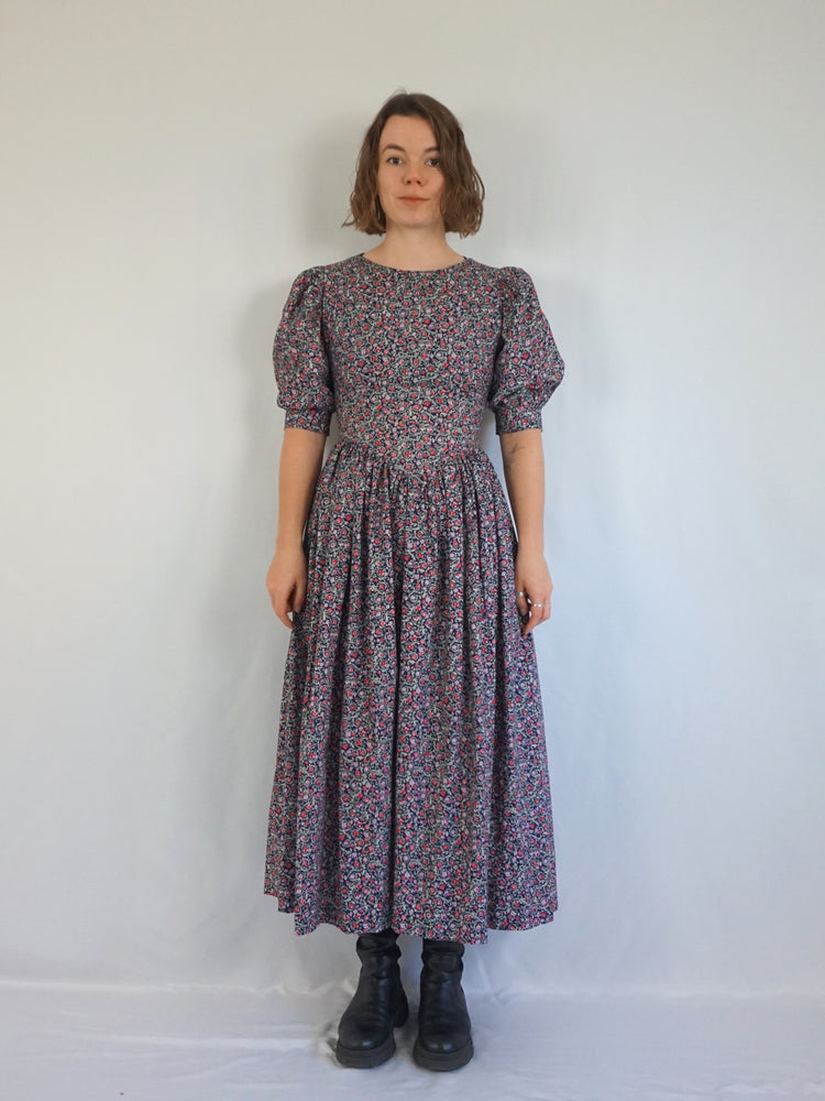 Ditsy Floral Puff Sleeve Dress - S