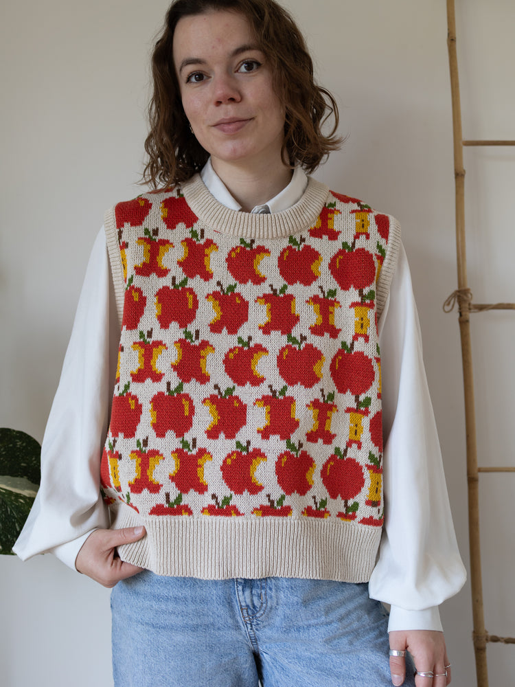 Lucy & Yak Apple Print Knitted Vest - L