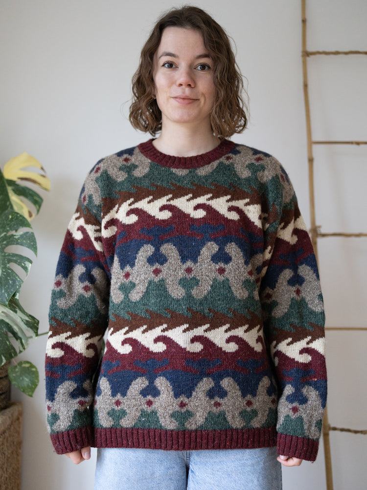 90s Burgundy Patterned Jumper - L