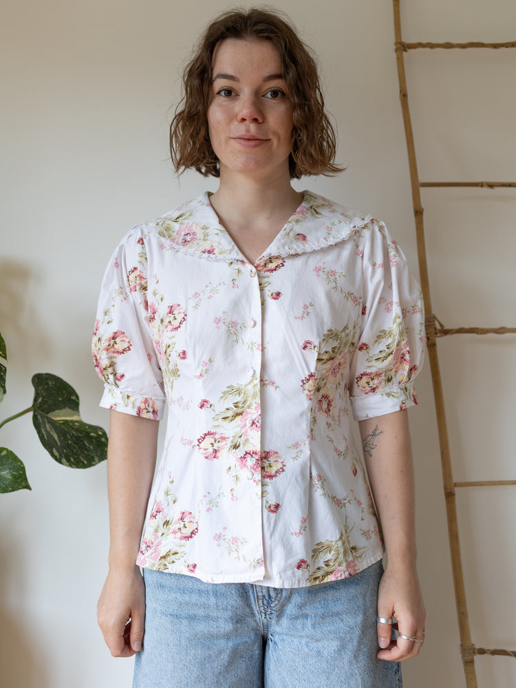 Laura Ashley Peter Pan Collar Shirt - M