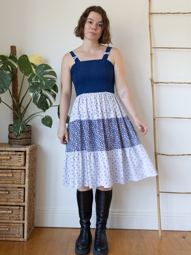 70s Navy Ditsy Floral Tiered Midi Dress - S