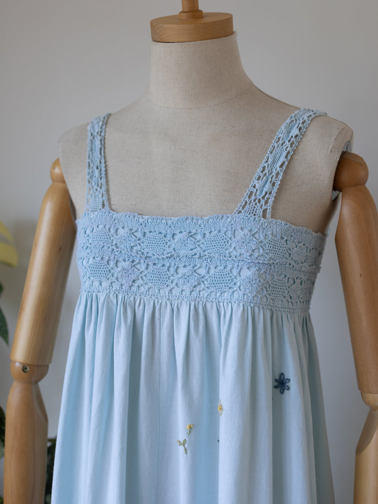 70s Laura Ashley Hand-Embroidered Crochet Dress - XS