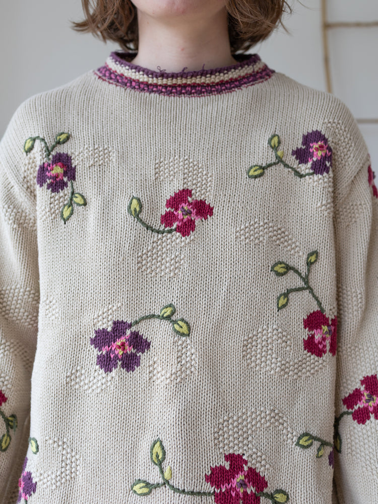 00s M&S Beige Floral Jumper - XL