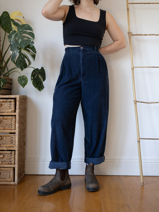 80s Navy Corduroy Mum Jeans - 31"