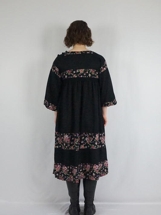 Kadix Tiered Midi Dress - S