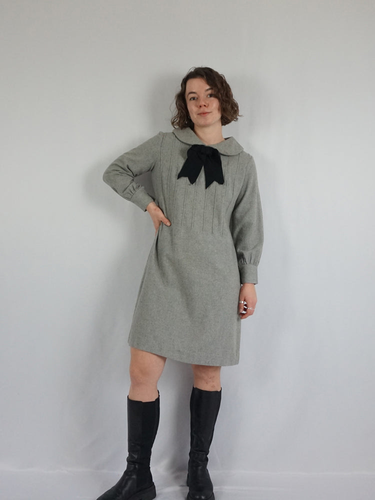 Grey Bow Mini Dress - M