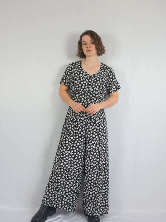 Black and White Floral Jumpsuit - L