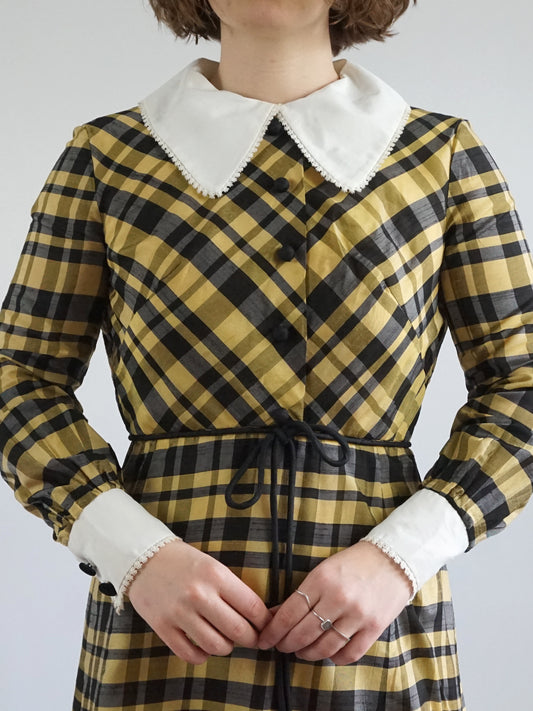 Beagle Collar Checkered Maxi Dress - XS/S