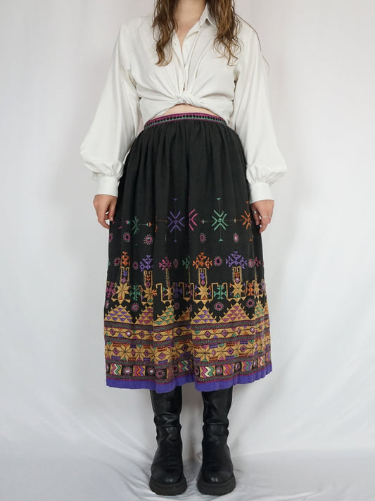 Anokhi Embroidered Midi Skirt - 27"