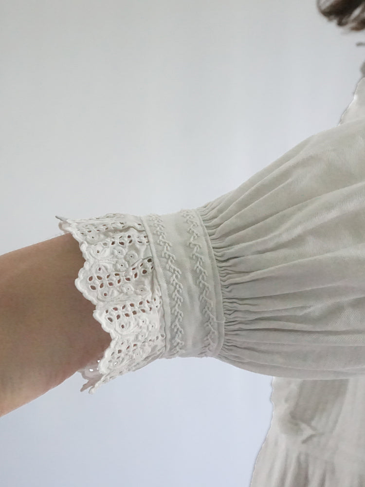 Antique Victorian Nightgown - S
