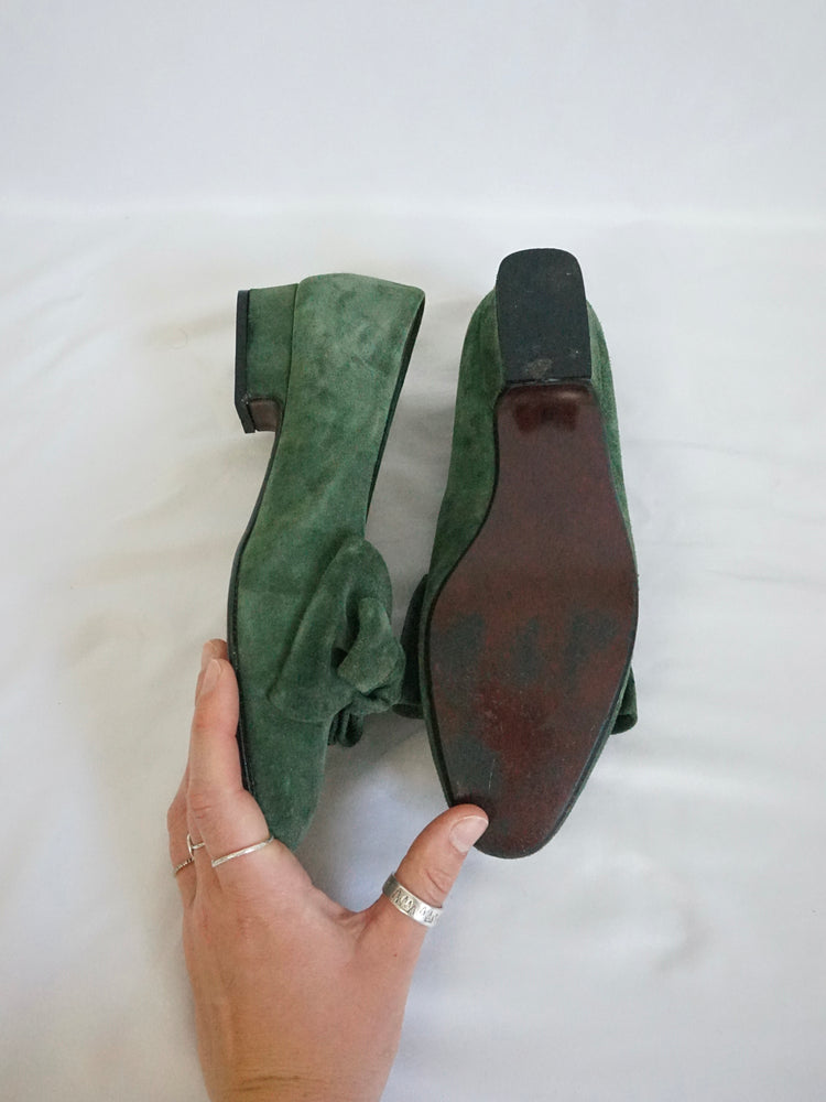 Laura Ashley Suede Bow Shoes - UK 5