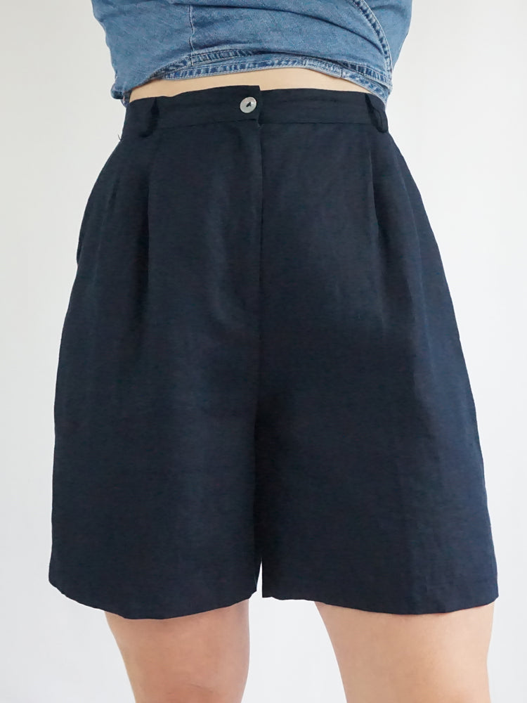 Laura Ashley Navy Linen Shorts - 27"