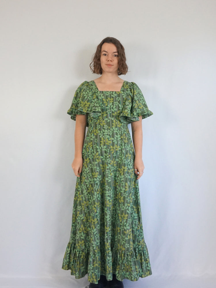 Leaf Patterned Maxi Dress - S