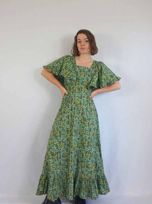 Leaf Patterned Maxi Dress - S