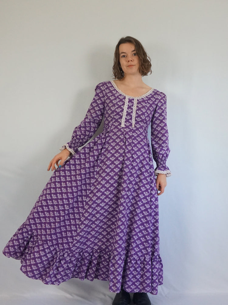 Laura Ashley Purple Puff Sleeve Maxi Dress - S