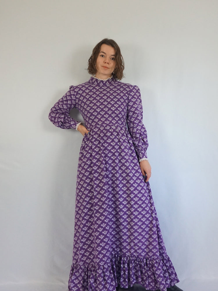 Laura Ashley Purple Floral Puff Sleeve Dress - S