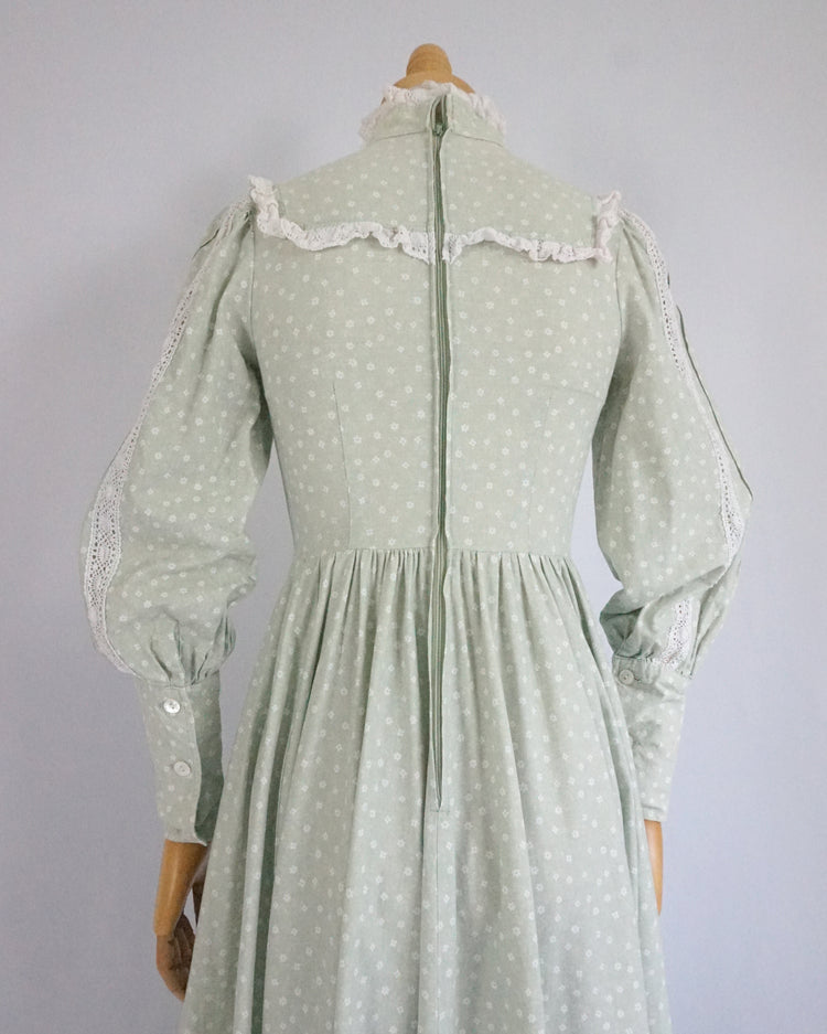 Laura Ashley Pastel Green Maxi Dress - XS