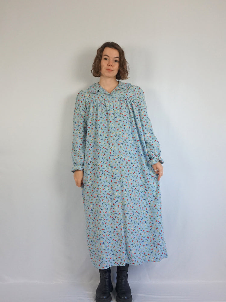 Light Blue Ditsy Floral Dress - M/L