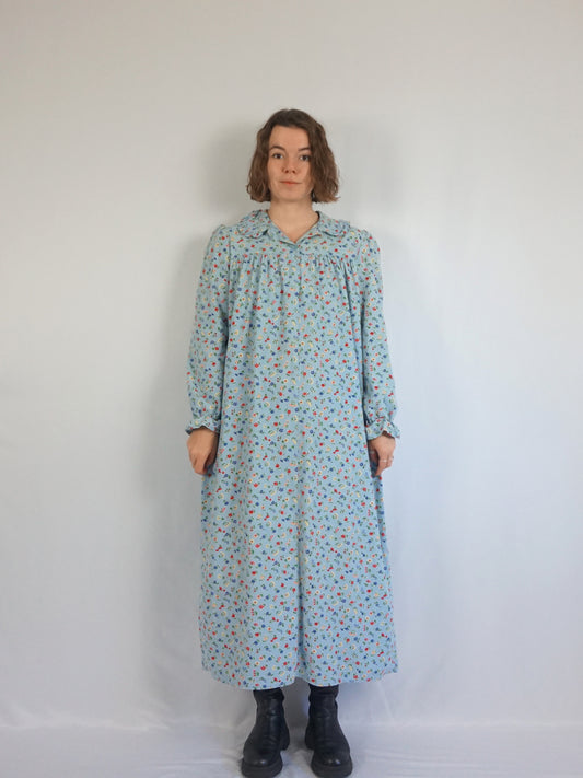 Light Blue Ditsy Floral Dress - M/L