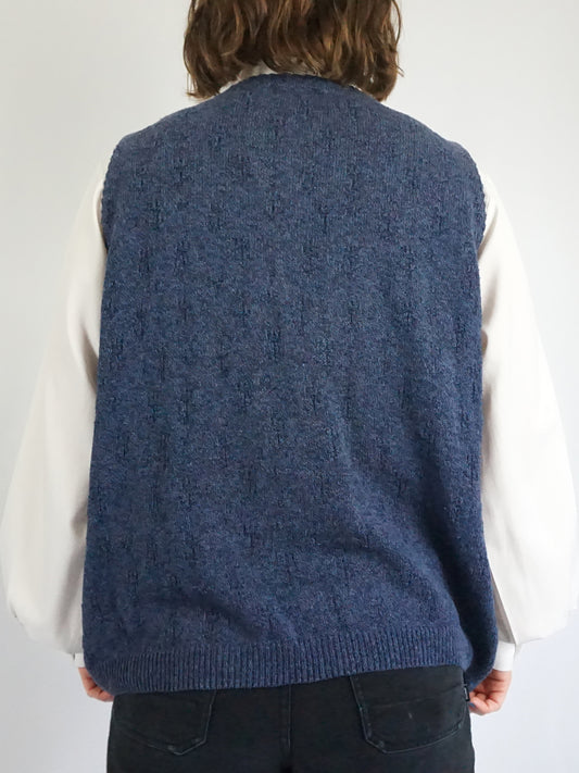 Cottage Scene Vest - L
