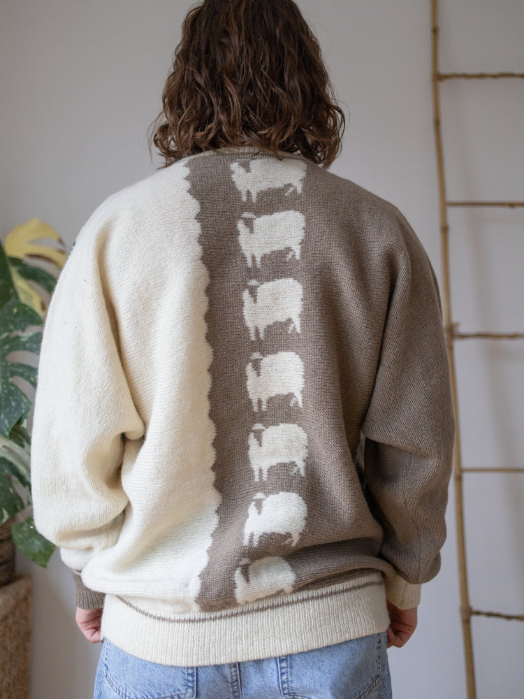 90s Woolly and Wild Sheep Jumper - XL