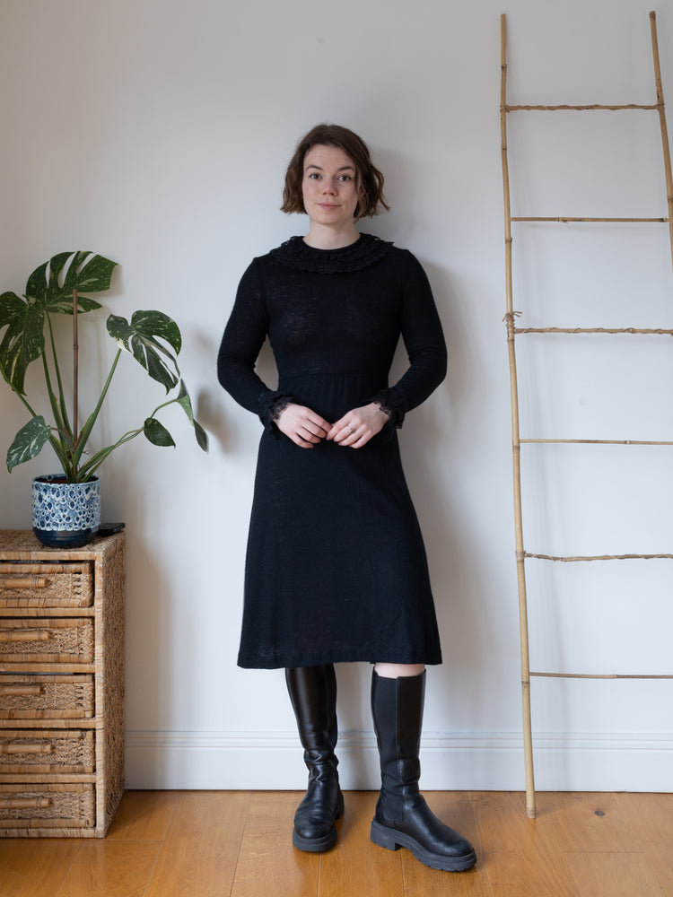Black Knitted Midi Dress - S