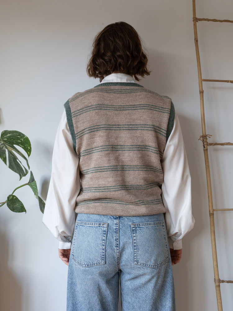 Striped Sweater Vest - M