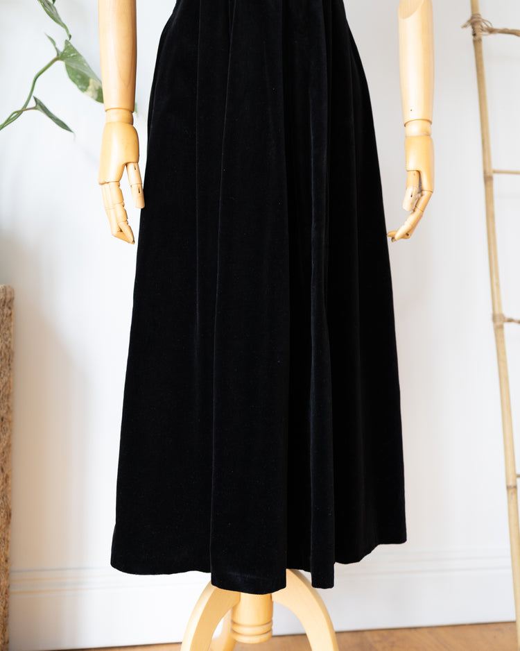 Laura Ashley Black Velvet Dress - XS