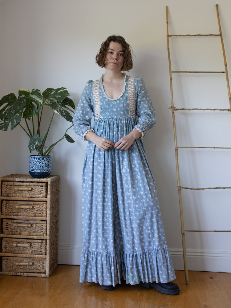 Laura Ashley Cornflower Blue Prairie Dress - S/M