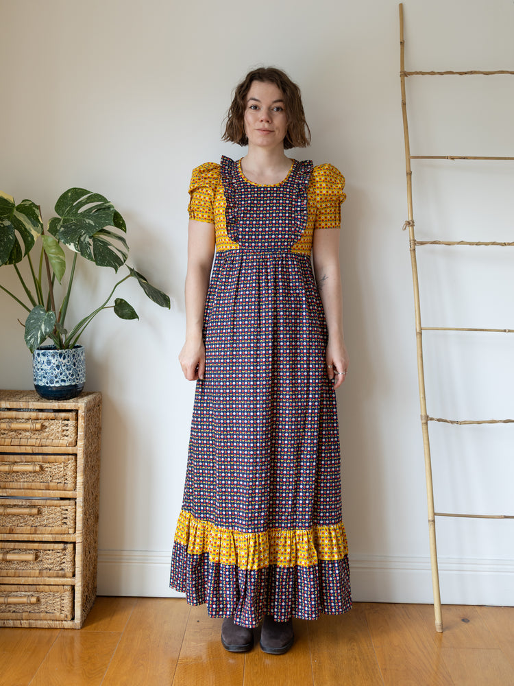 Strawberry Daisy Patterned Maxi Dress - S