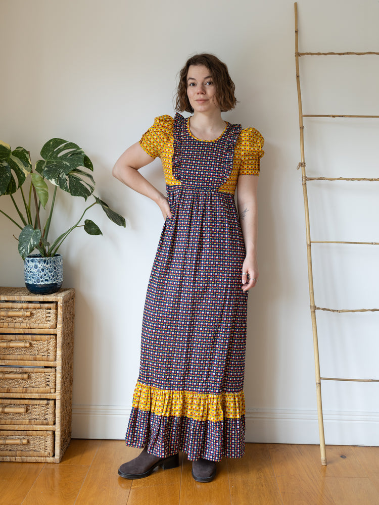 Strawberry Daisy Patterned Maxi Dress - S