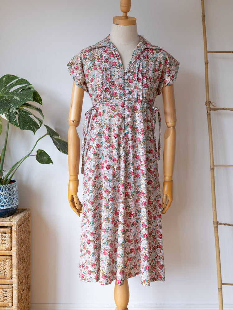 Ditsy Floral Side Tie Dress - XS