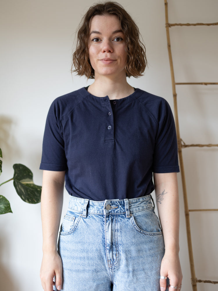 Laura Ashley Casual Navy T-Shirt - M